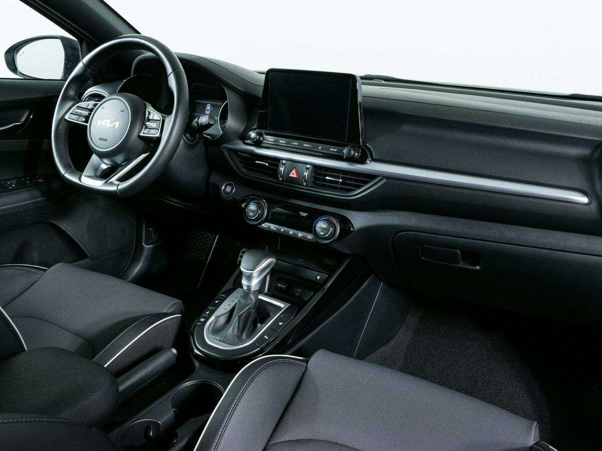 Kia Cerato 2021 года с пробегом. Фото: #9
