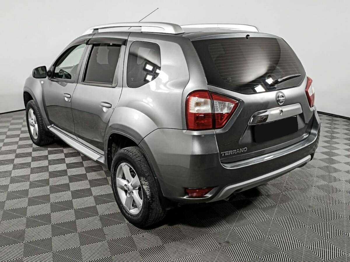 Nissan Terrano 2017 года с пробегом. Фото: #6