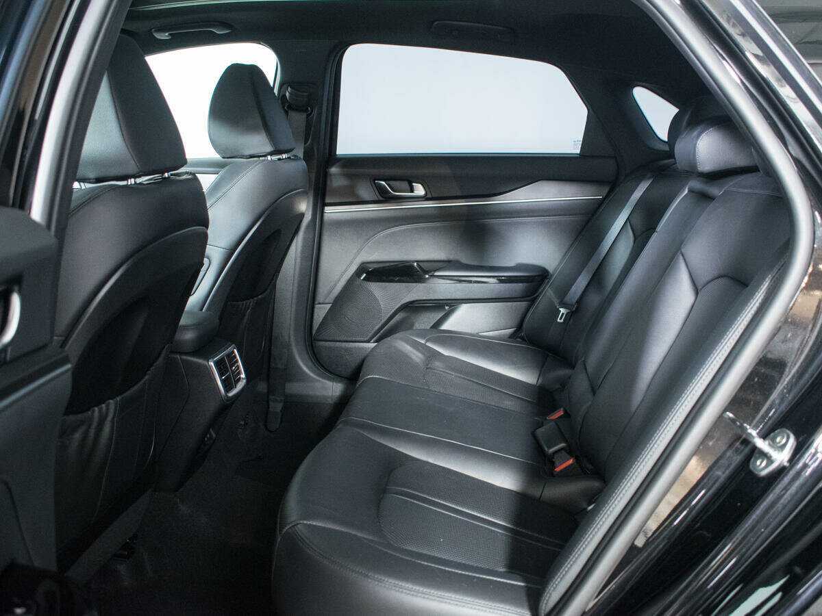 Kia K5 2020 года с пробегом. Фото: #9