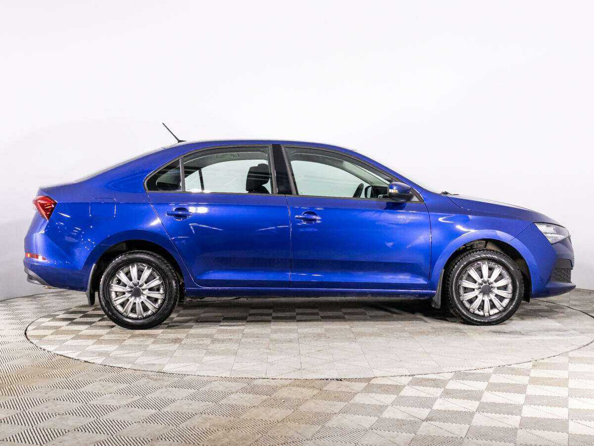 Skoda Rapid 2021 года с пробегом. Фото: #3