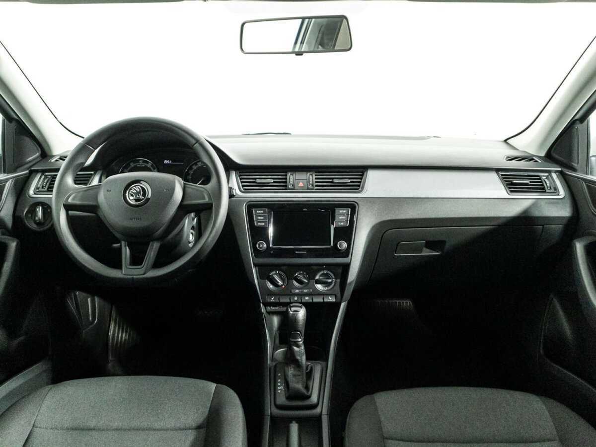 Skoda Rapid 2019 года с пробегом. Фото: #12