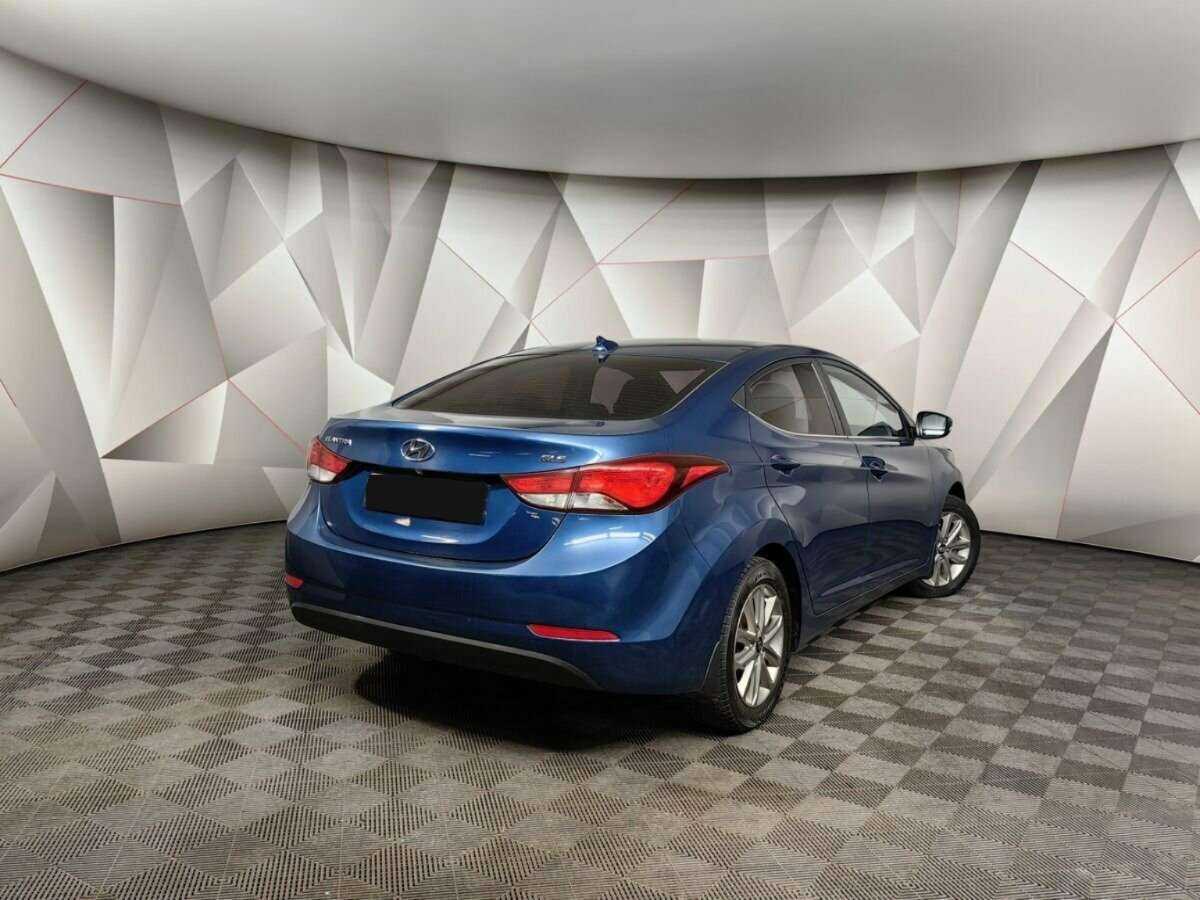 Hyundai Elantra 2015 года с пробегом. Фото: #1
