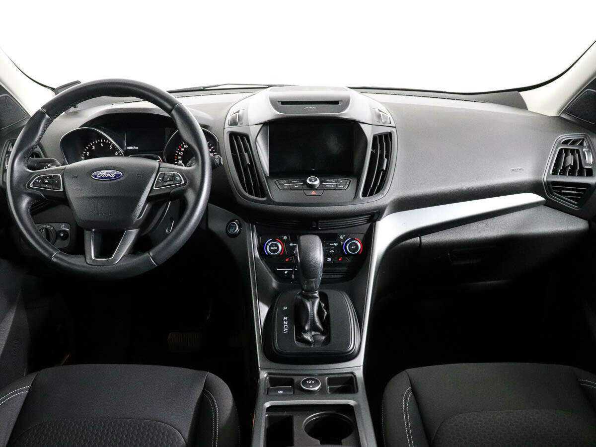 Ford Kuga 2018 года с пробегом. Фото: #10