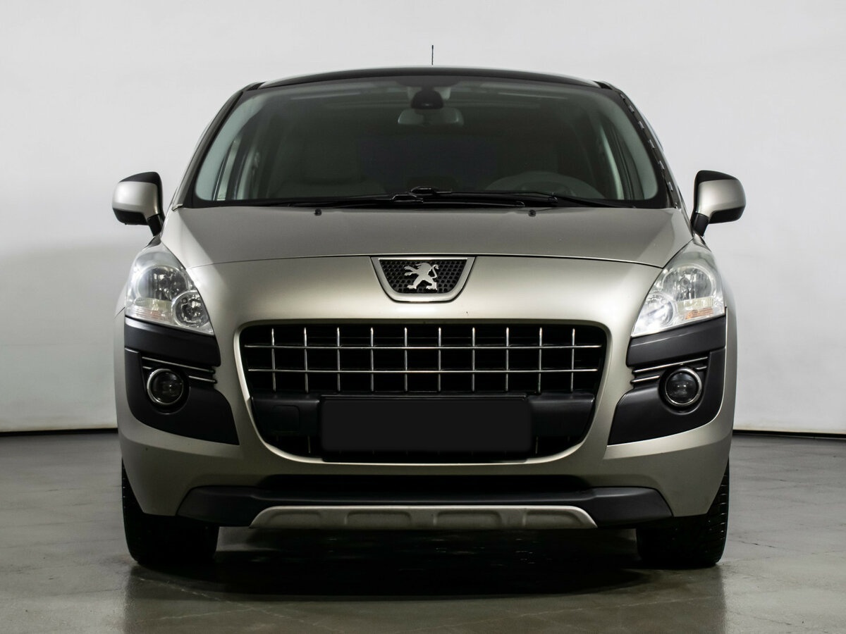 Peugeot 3008 2012 года с пробегом. Фото: #1