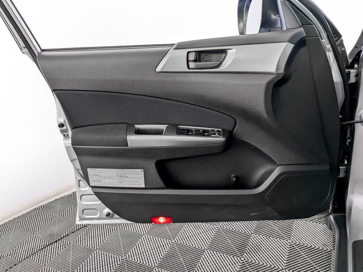 Subaru Forester 2012 года с пробегом. Фото: #14