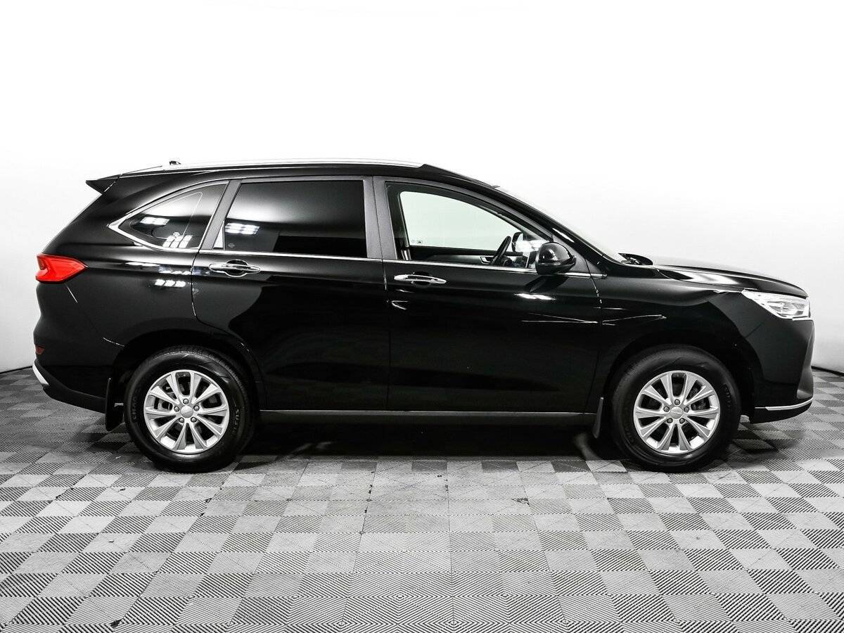 Haval M6 2024 года с пробегом. Фото: #3