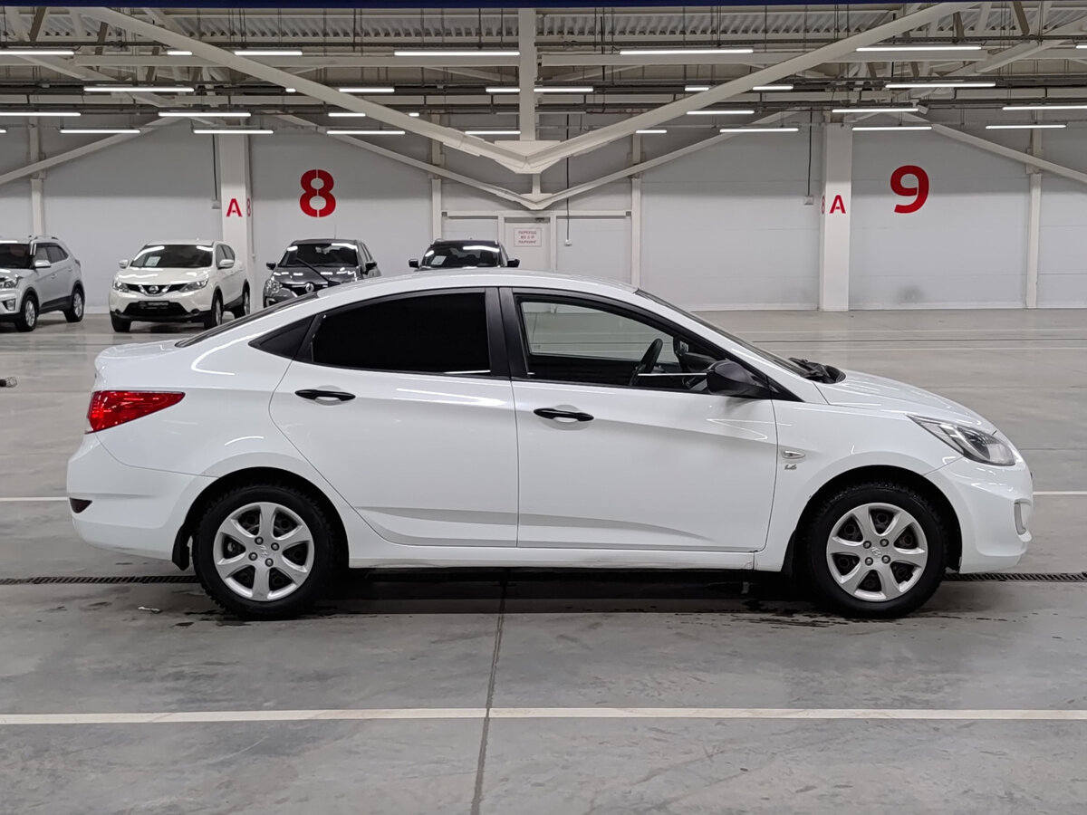 Hyundai Solaris 2013 года с пробегом. Фото: #3