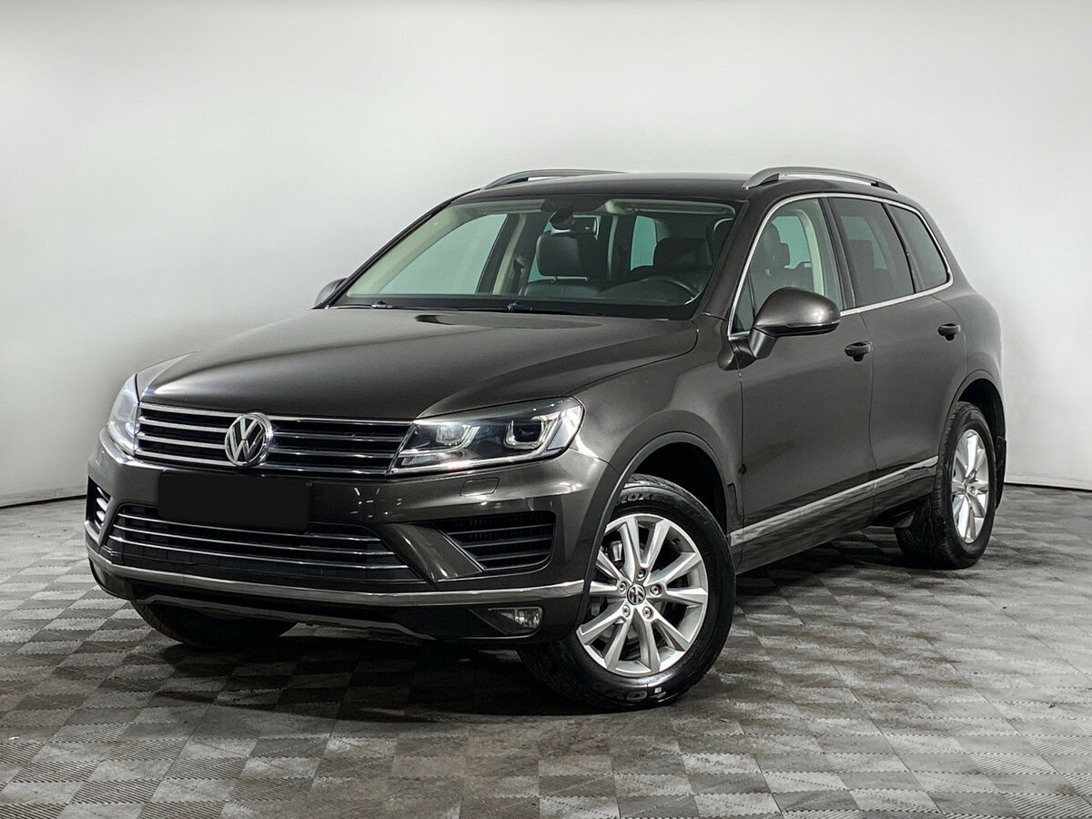 Volkswagen Touareg 2015 года с пробегом. Фото: #0