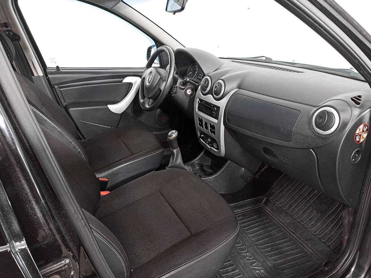 Renault Sandero 2013 года с пробегом. Фото: #10