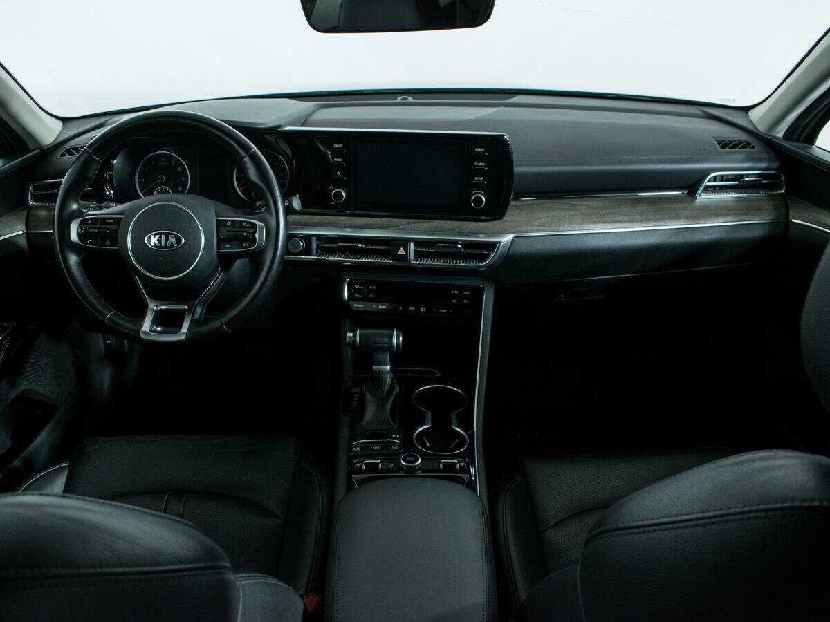 Kia K5 2021 года с пробегом. Фото: #11
