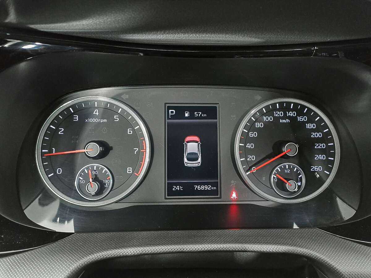 Kia K5 2021 года с пробегом. Фото: #10