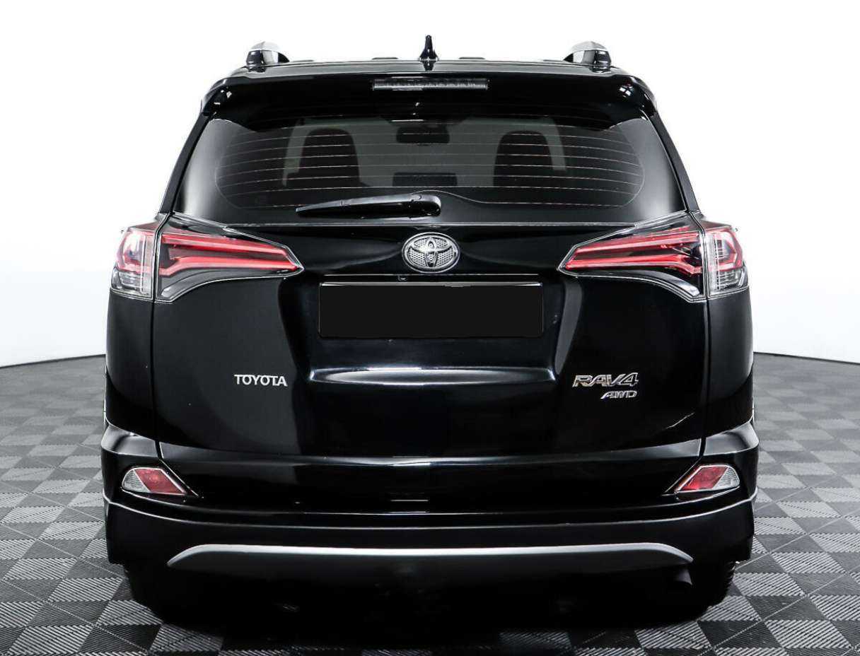 Toyota RAV4 2017 года с пробегом. Фото: #5