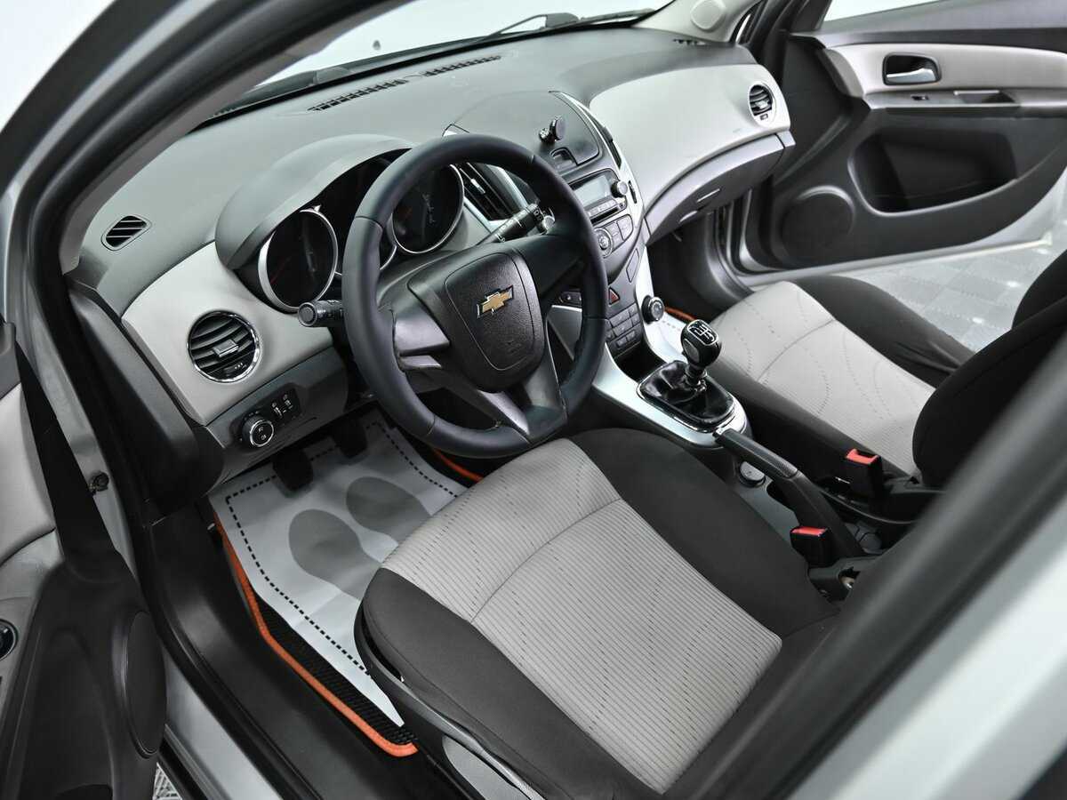 Chevrolet Cruze 2013 года с пробегом. Фото: #10