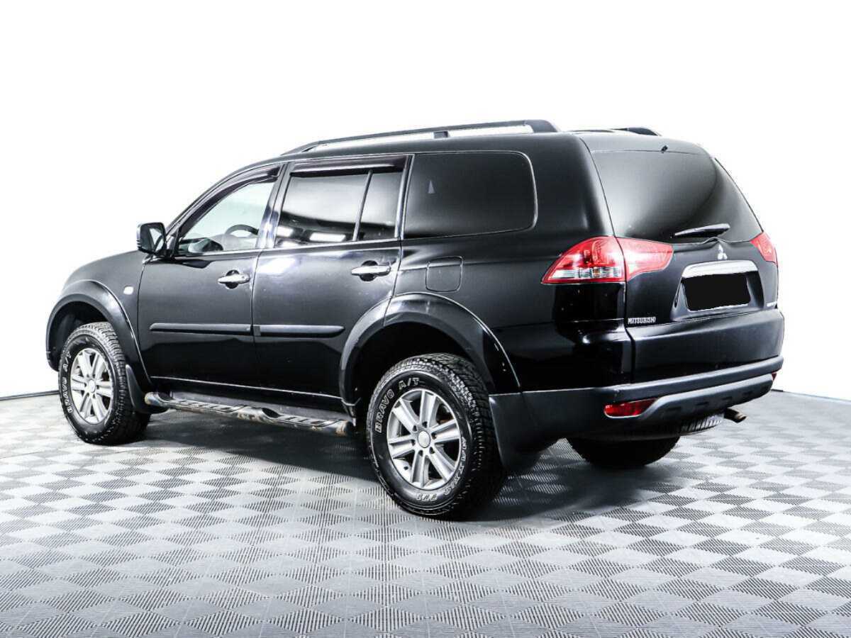 Mitsubishi Pajero Sport 2014 года с пробегом. Фото: #5