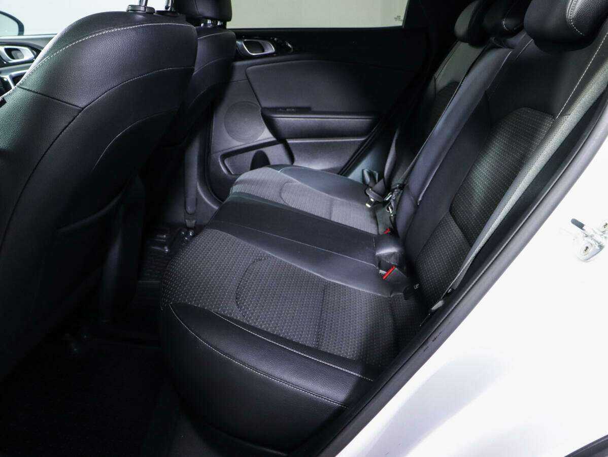 Kia XCeed 2020 года с пробегом. Фото: #7