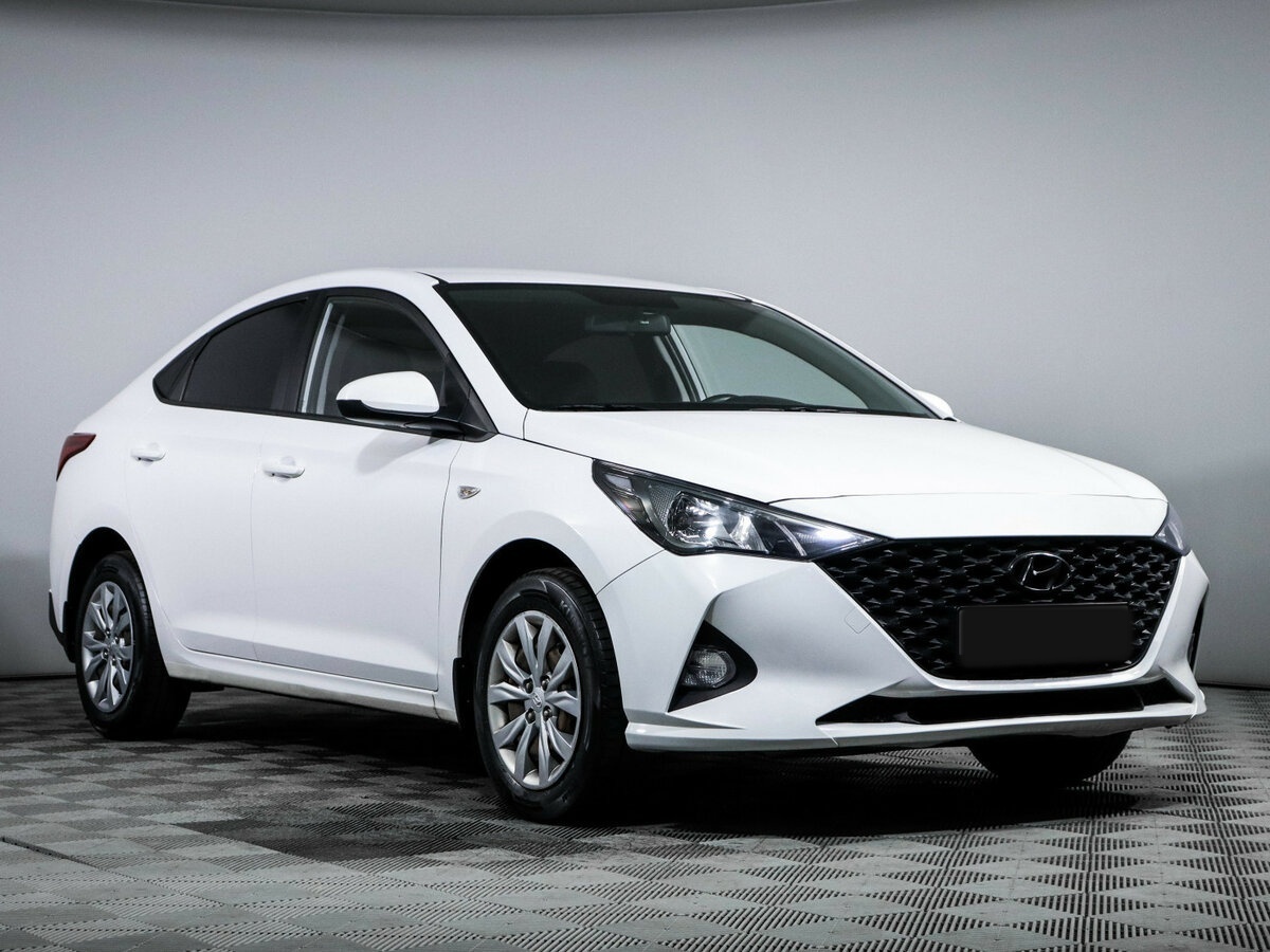 Hyundai Solaris 2021 года с пробегом. Фото: #2
