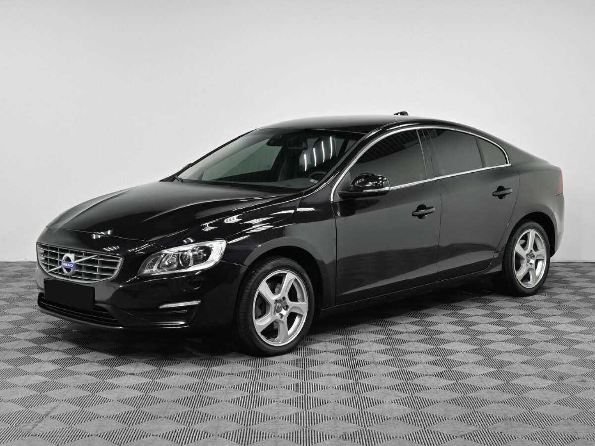 Volvo S60 2013 года с пробегом. Посмотреть фото