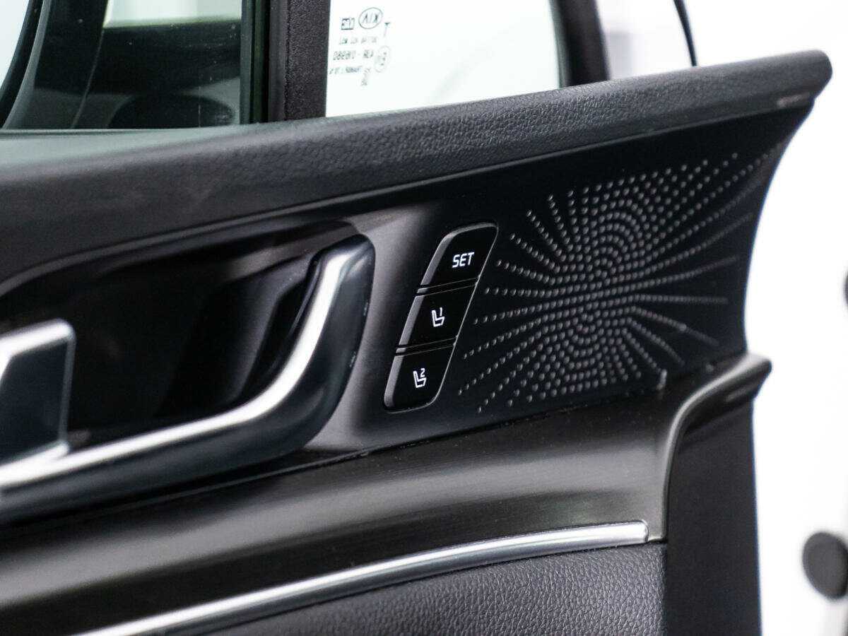 Kia K5 2020 года с пробегом. Фото: #14