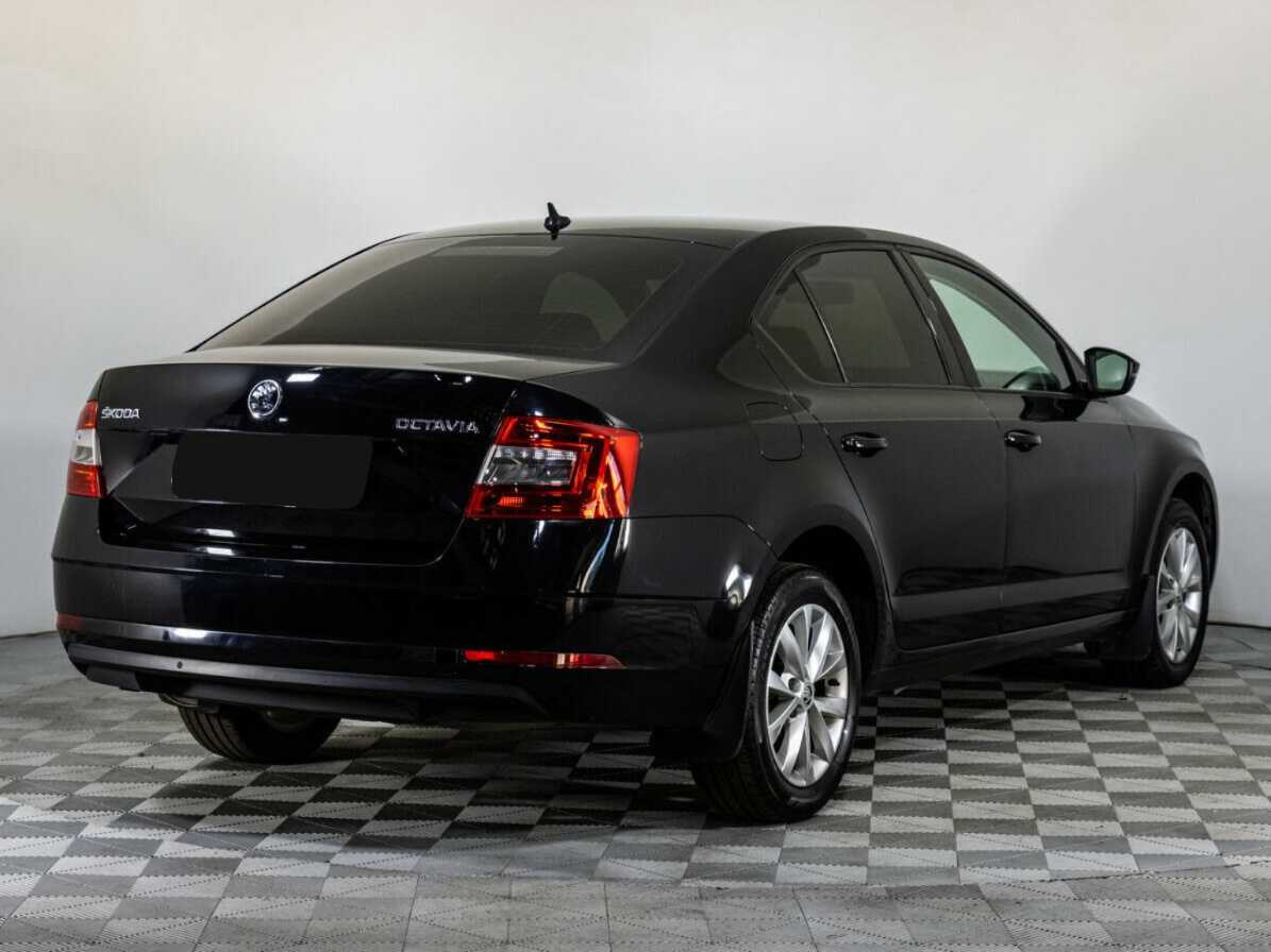 Skoda Octavia 2018 года с пробегом. Фото: #4