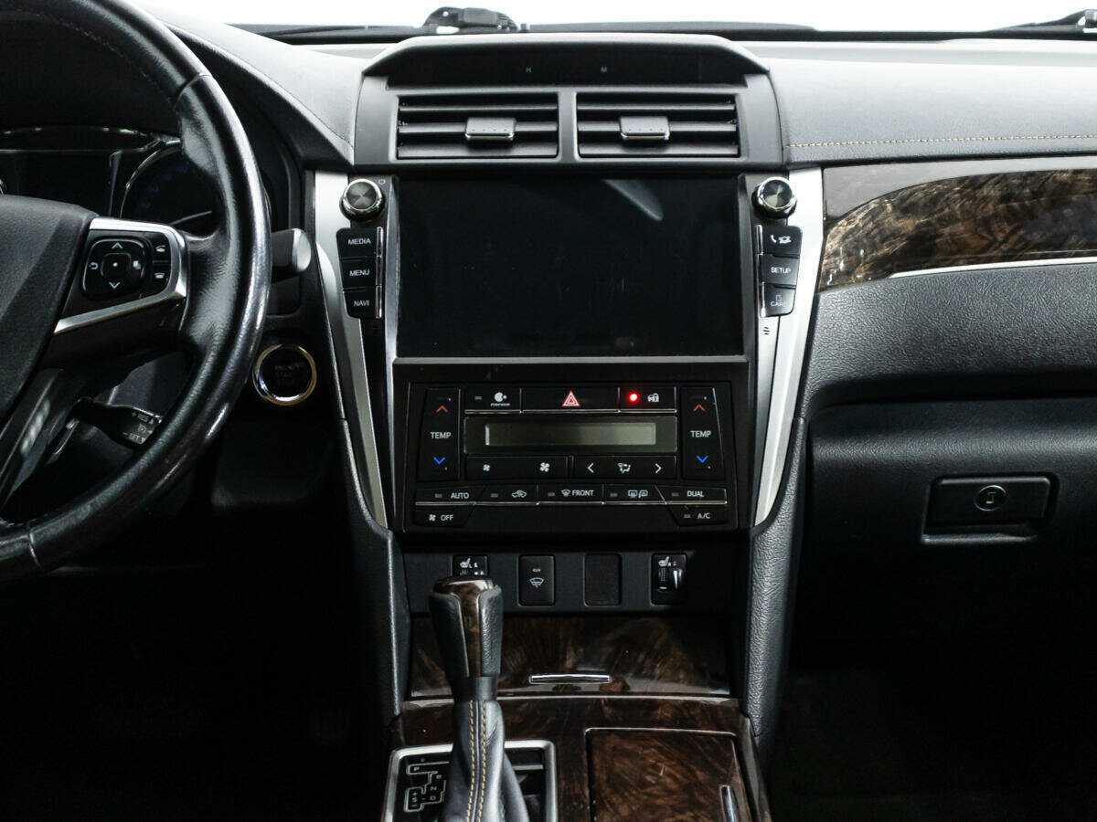 Toyota Camry 2016 года с пробегом. Фото: #13