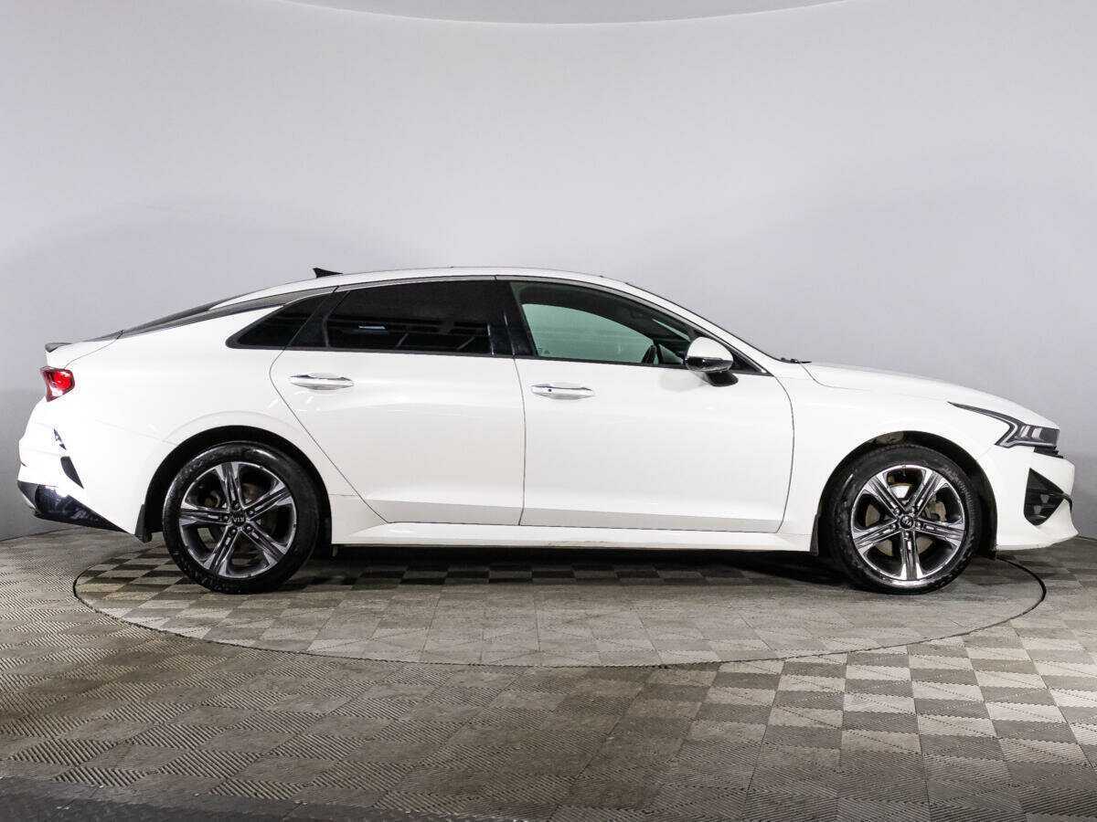 Kia K5 2020 года с пробегом. Фото: #3