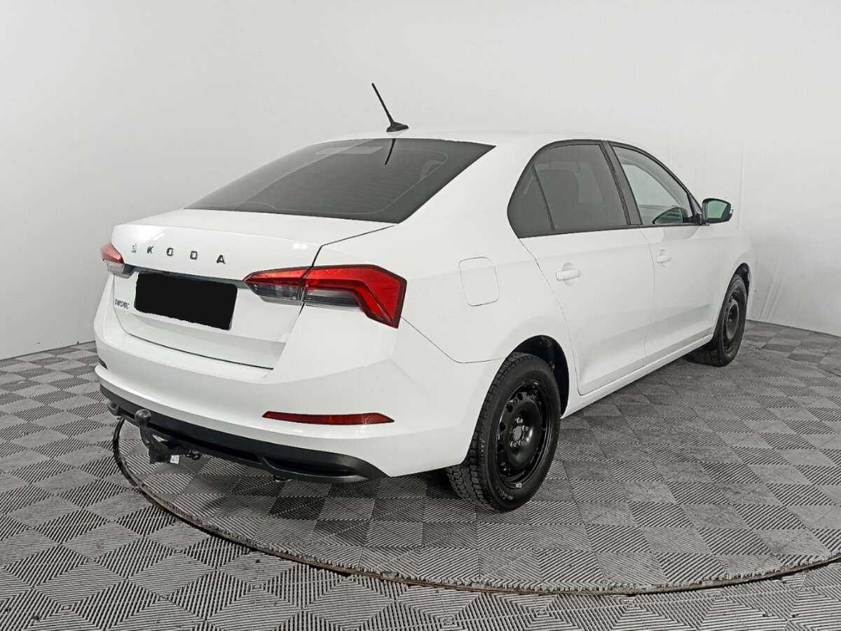 Skoda Rapid 2021 года с пробегом. Фото: #4