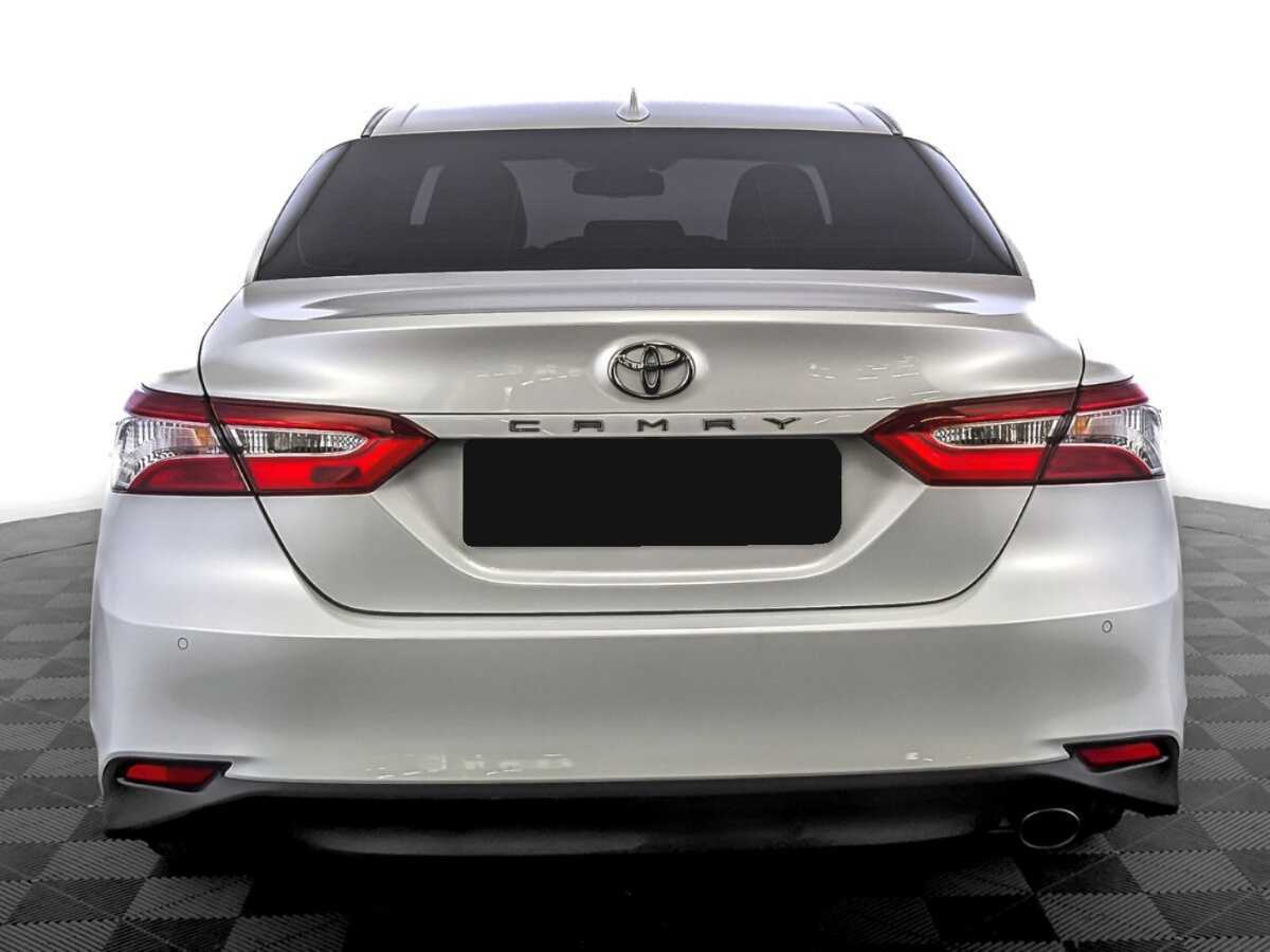 Toyota Camry 2021 года с пробегом. Фото: #5