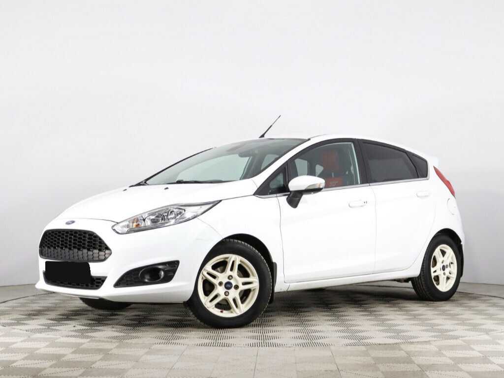 Ford Fiesta 2016 года с пробегом. Посмотреть фото