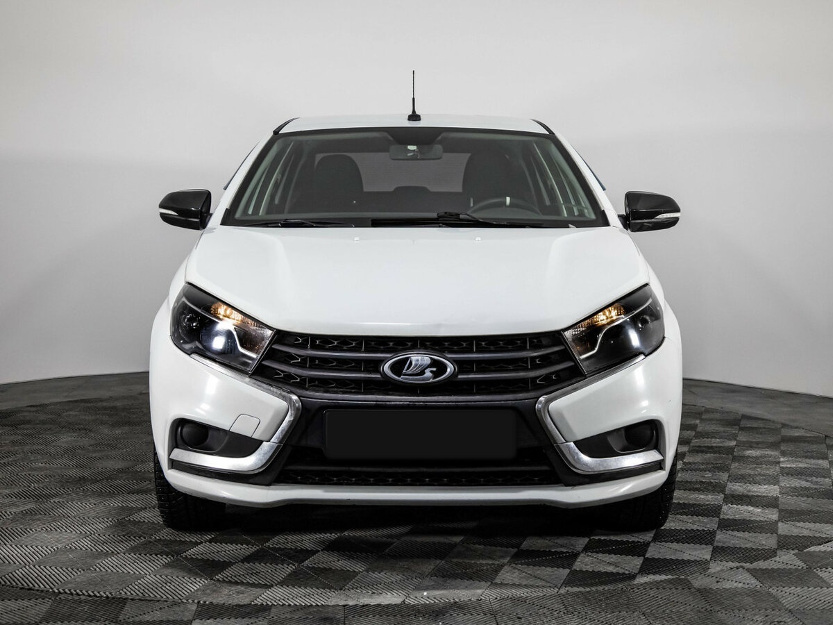 Lada (ВАЗ) Vesta 2016 года с пробегом. Фото: #1
