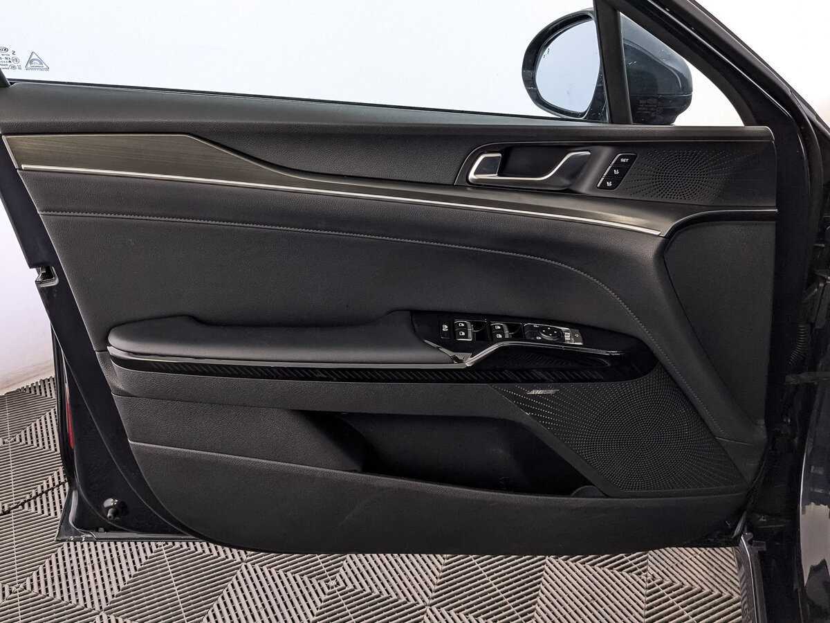 Kia K5 2021 года с пробегом. Фото: #18