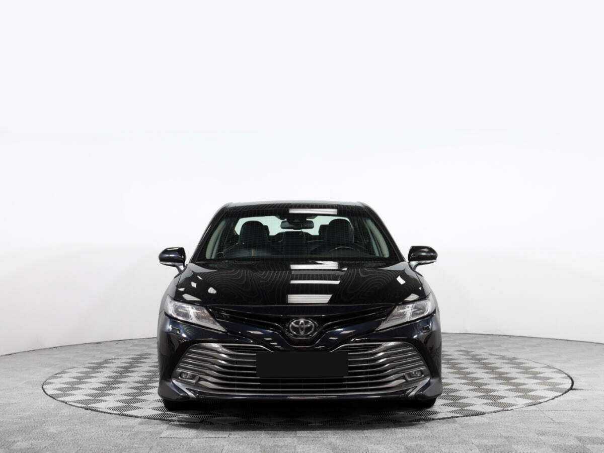 Toyota Camry 2018 года с пробегом. Фото: #0