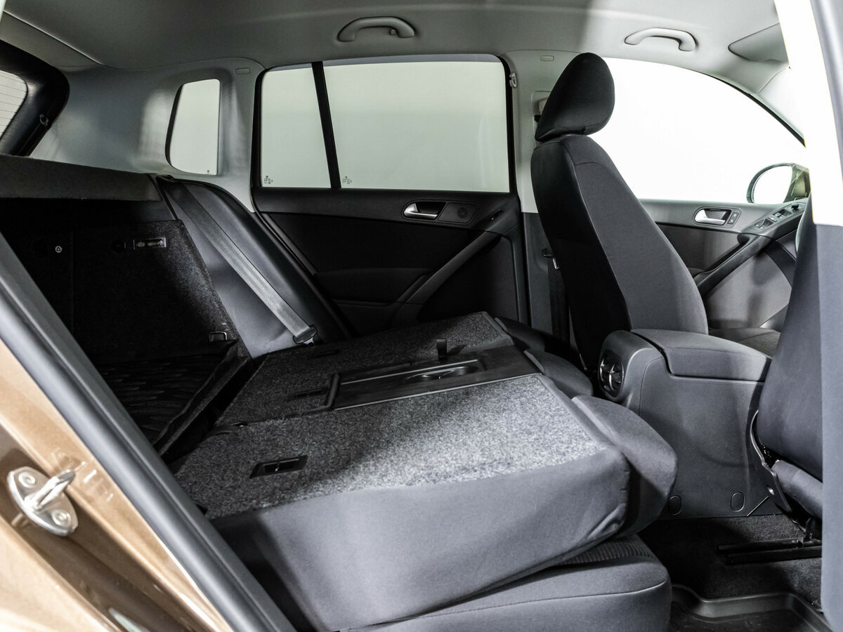 Volkswagen Tiguan 2014 года с пробегом. Фото: #18