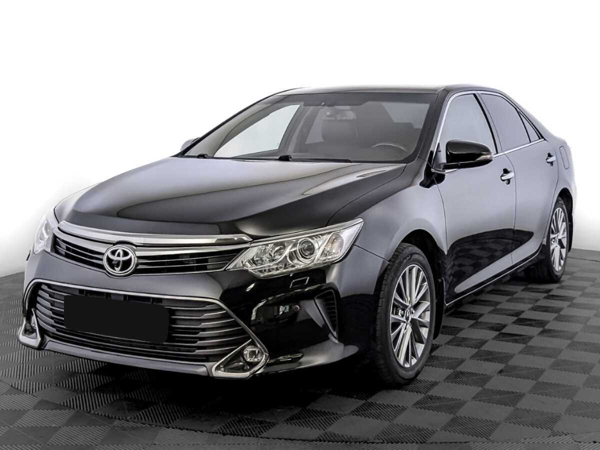 Toyota Camry 2016 года с пробегом. Посмотреть фото