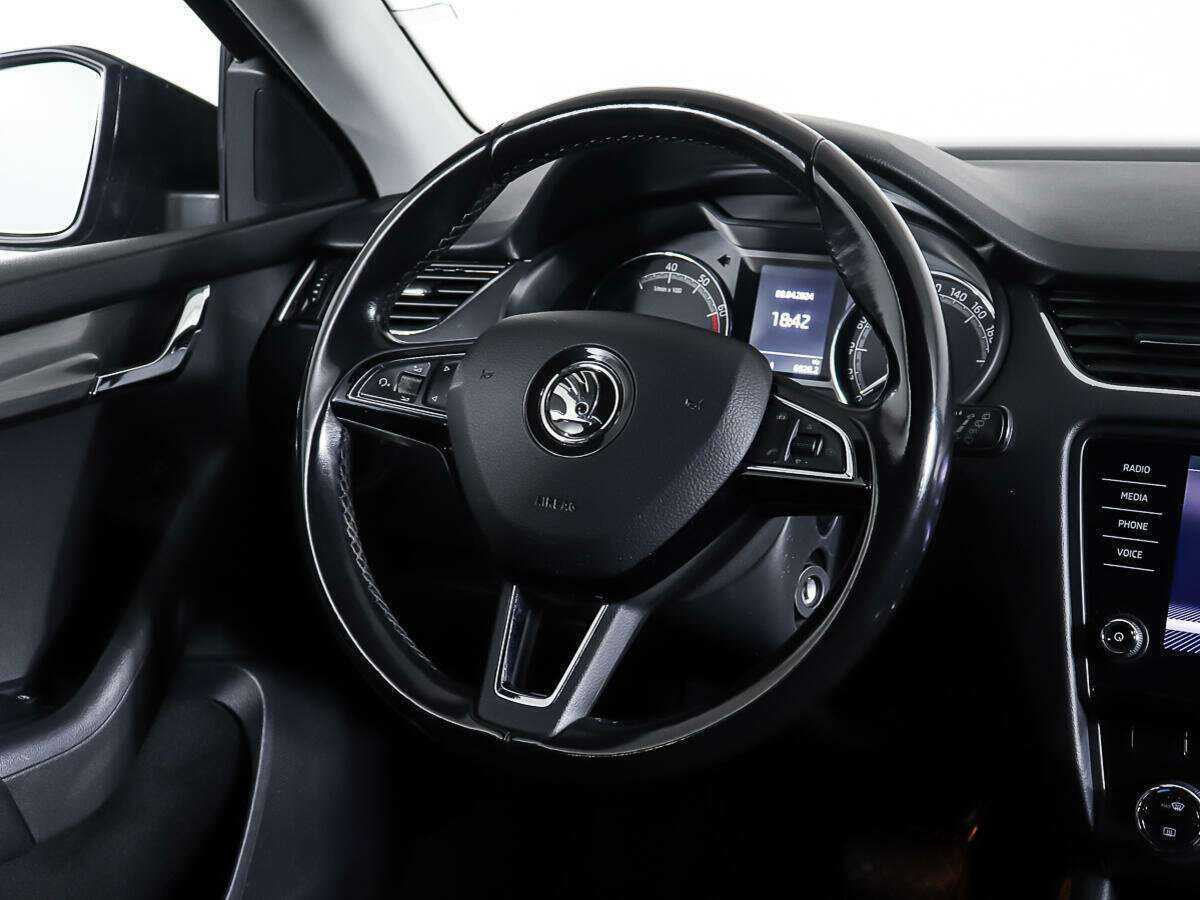 Skoda Octavia 2018 года с пробегом. Фото: #15