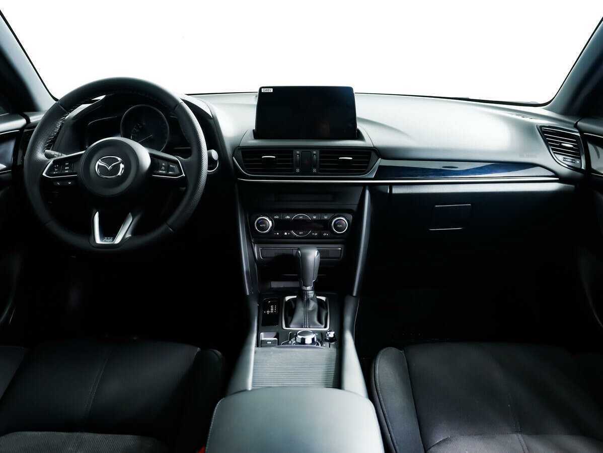 Mazda CX-4 2022 года с пробегом. Фото: #10