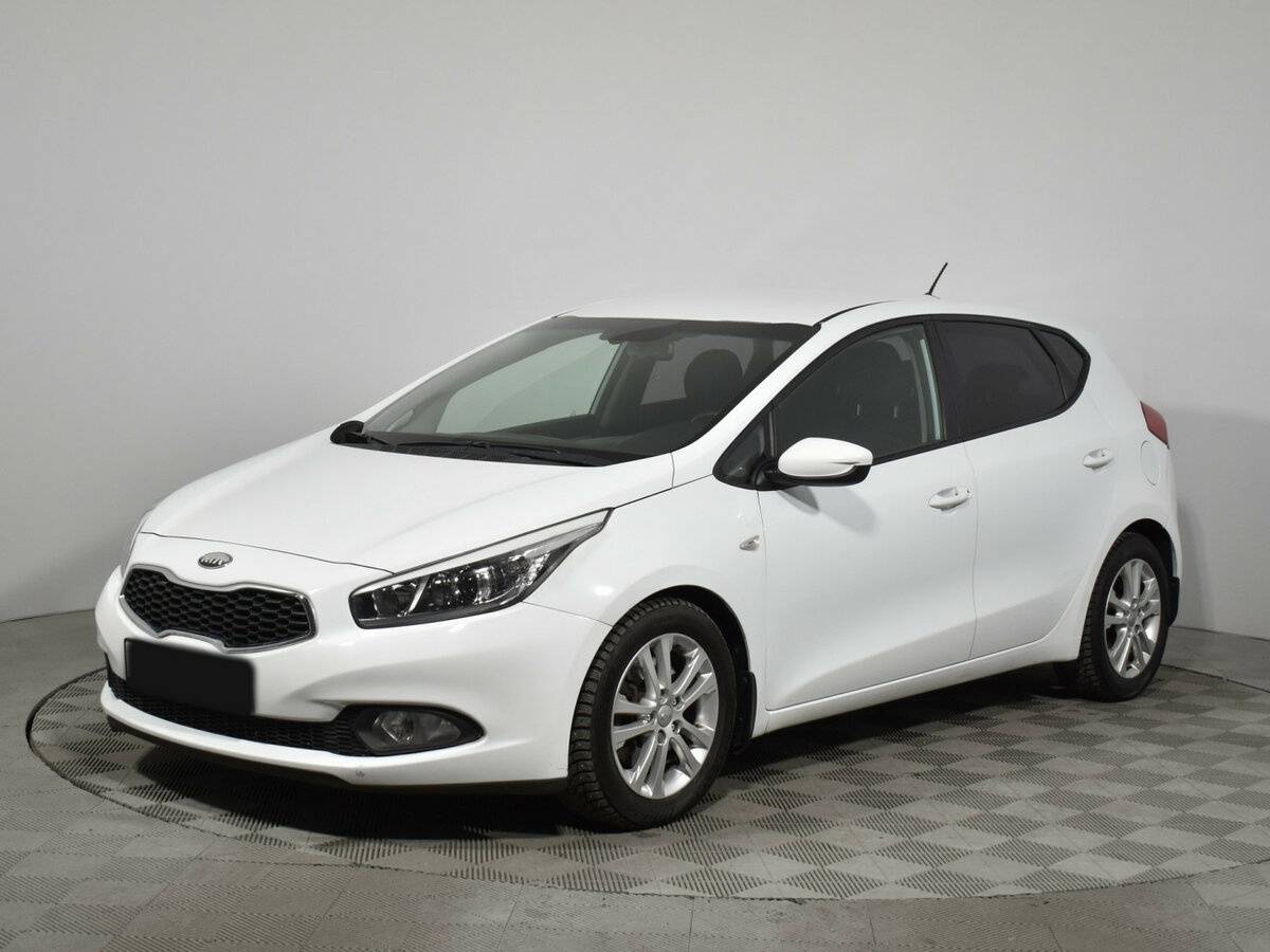 Kia Ceed 2013 года с пробегом. Фото: #0