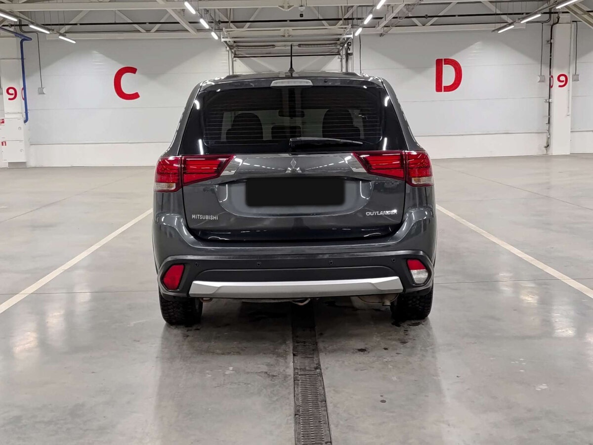 Mitsubishi Outlander 2016 года с пробегом. Фото: #5