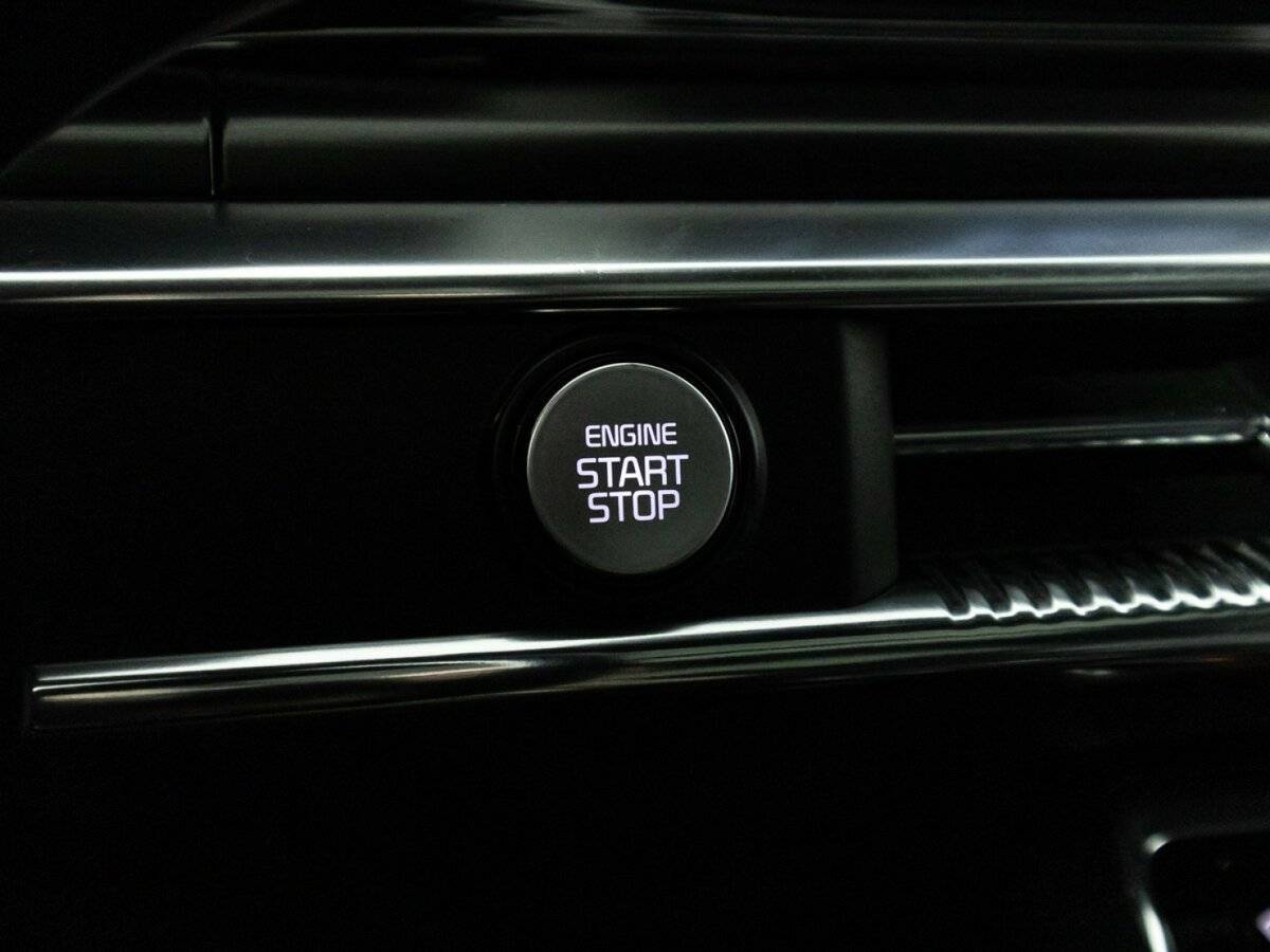 Kia K5 2020 года с пробегом. Фото: #23