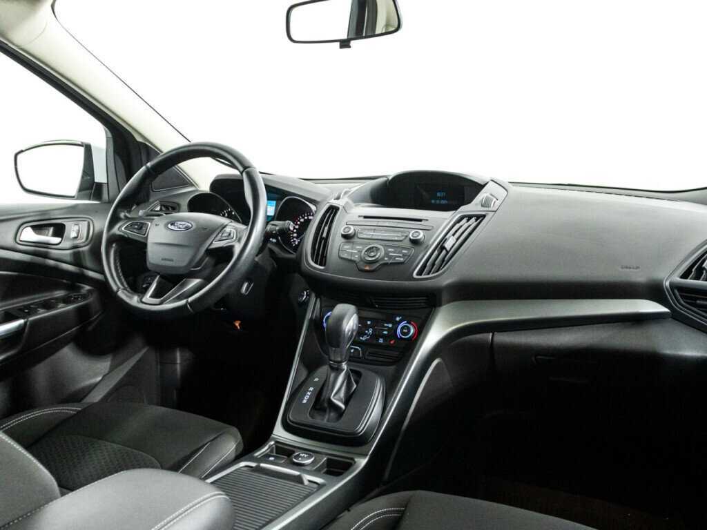 Ford Kuga 2018 года с пробегом. Фото: #8