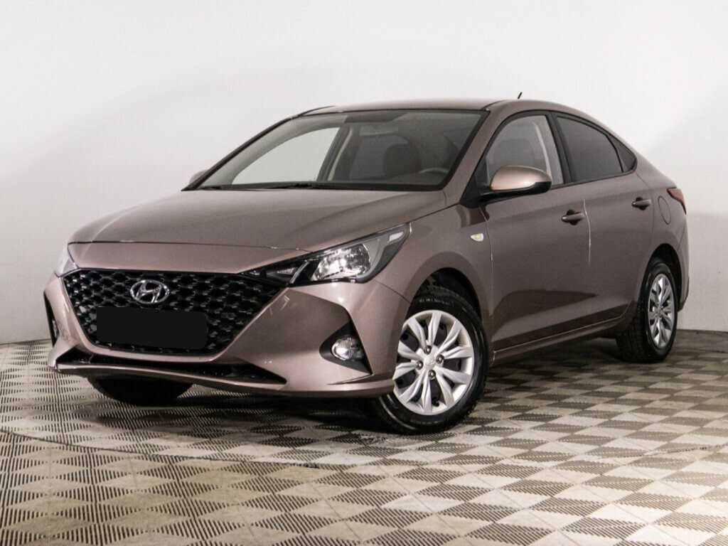 Hyundai Solaris 2020 года с пробегом. Посмотреть фото