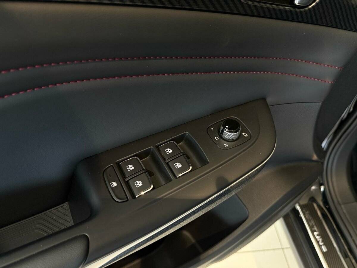 FAW Bestune T55 2023 года с пробегом. Фото: #12