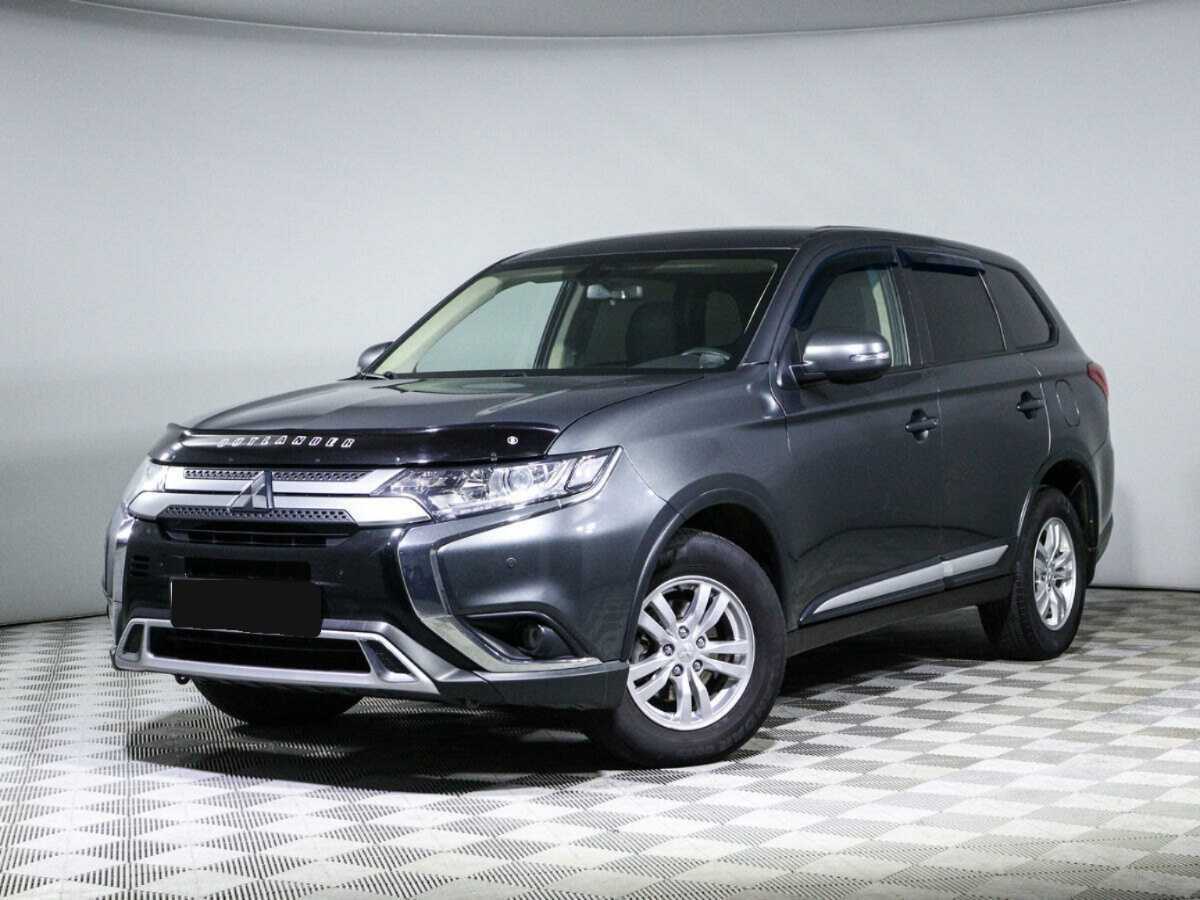Mitsubishi Outlander 2018 года с пробегом. Фото: #0