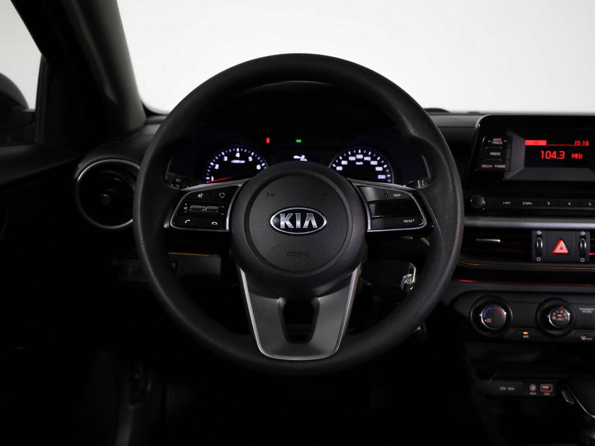 Kia Cerato 2018 года с пробегом. Фото: #5