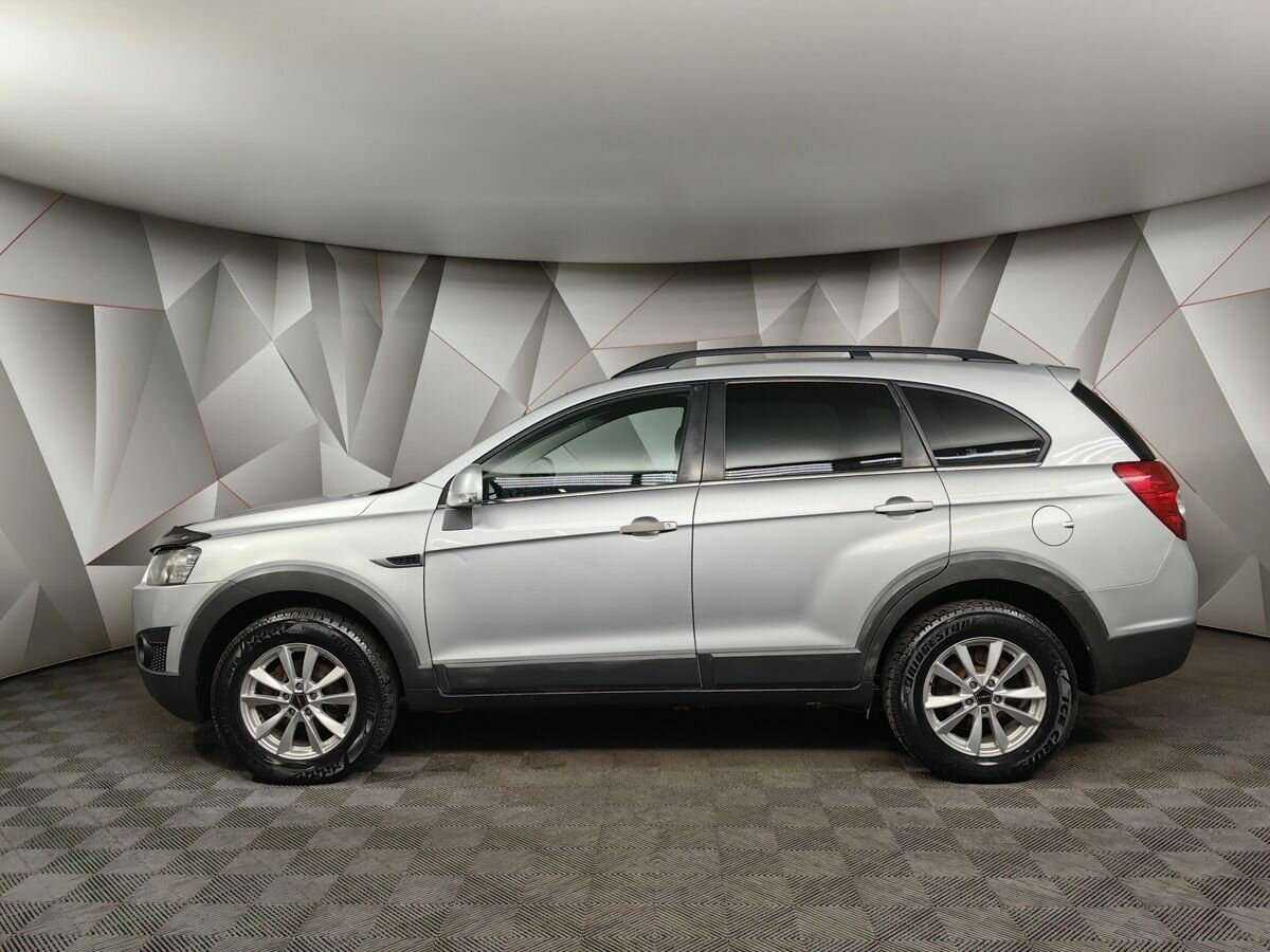 Chevrolet Captiva 2013 года с пробегом. Фото: #4