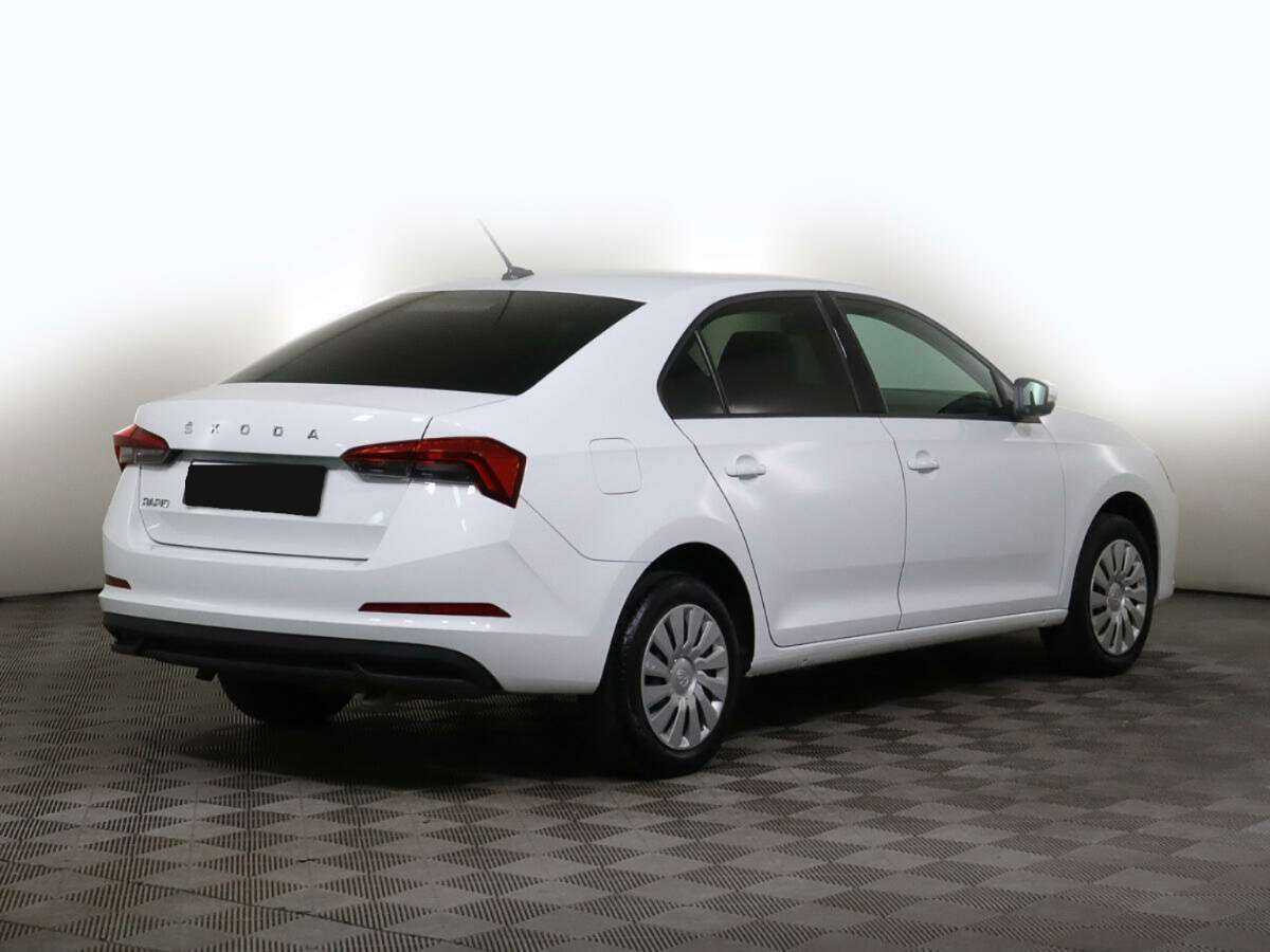 Skoda Rapid 2021 года с пробегом. Фото: #3