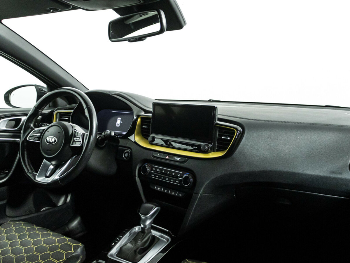 Kia XCeed 2020 года с пробегом. Фото: #8