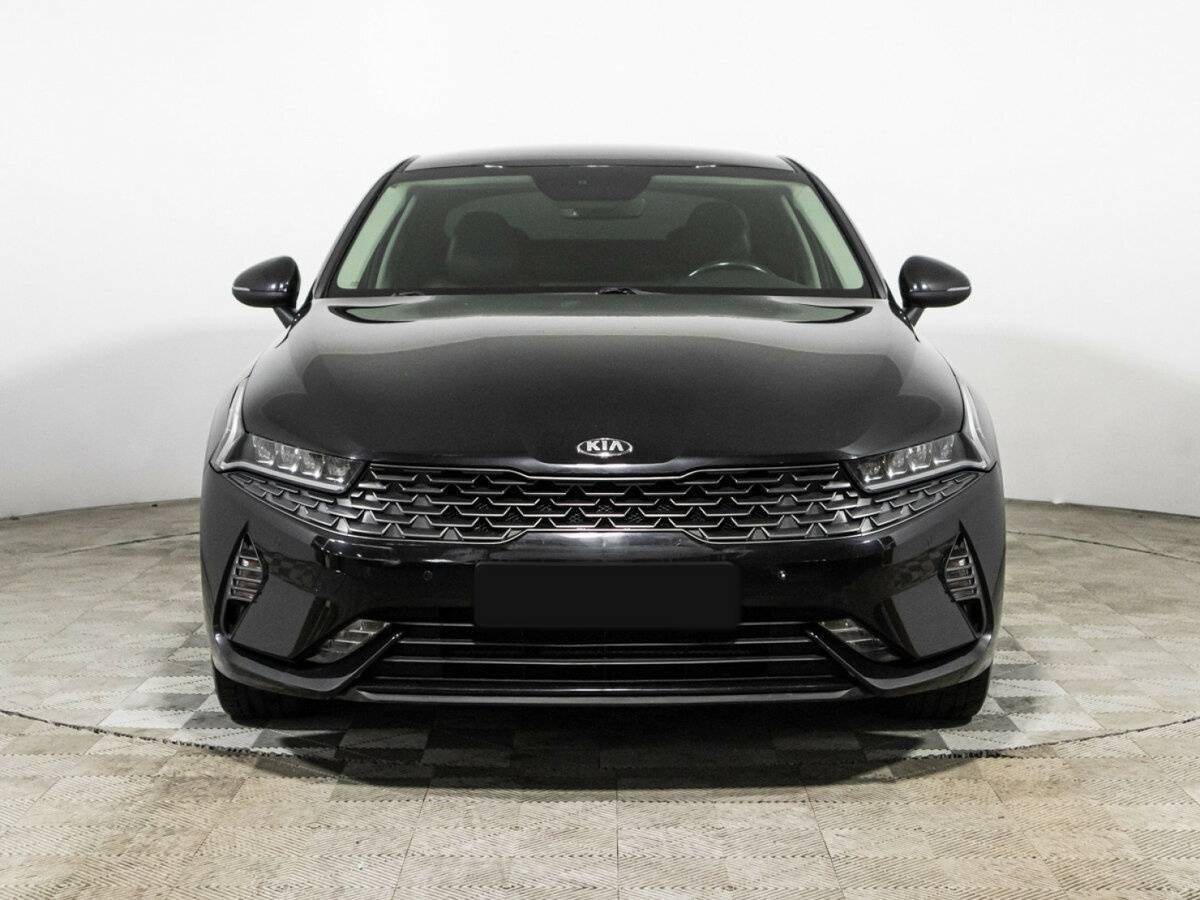 Kia K5 2020 года с пробегом. Фото: #1