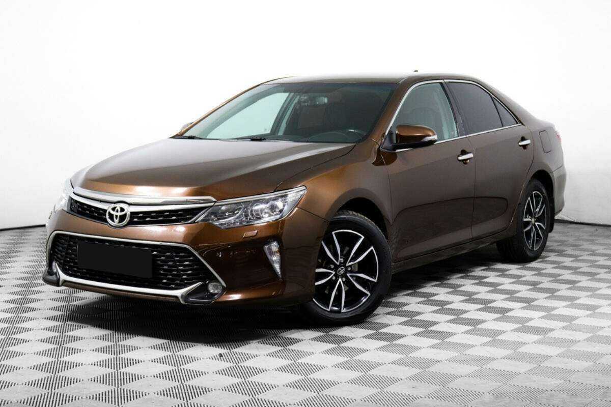 Toyota Camry 2017 года с пробегом. Фото: #0
