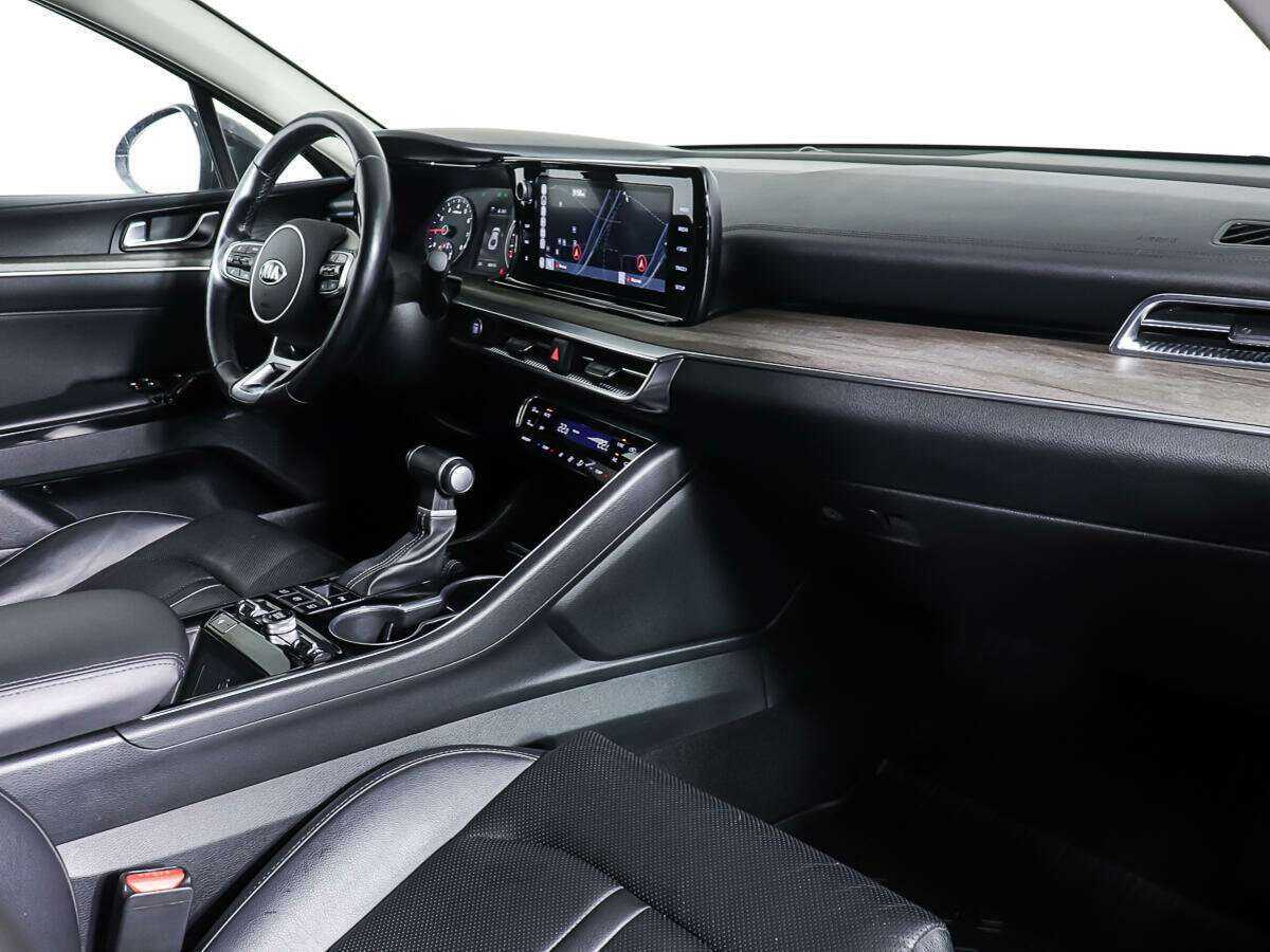 Kia K5 2020 года с пробегом. Фото: #8
