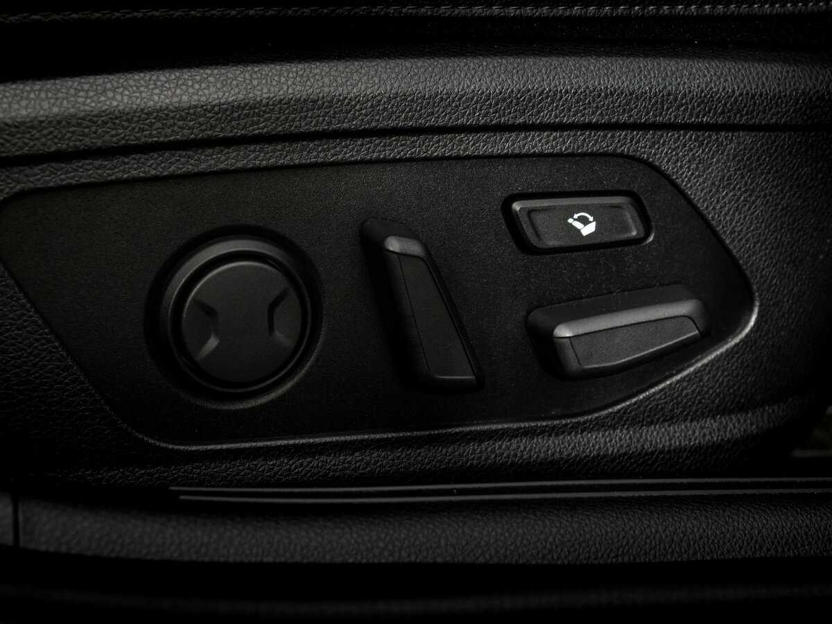 Kia K5 2020 года с пробегом. Фото: #30